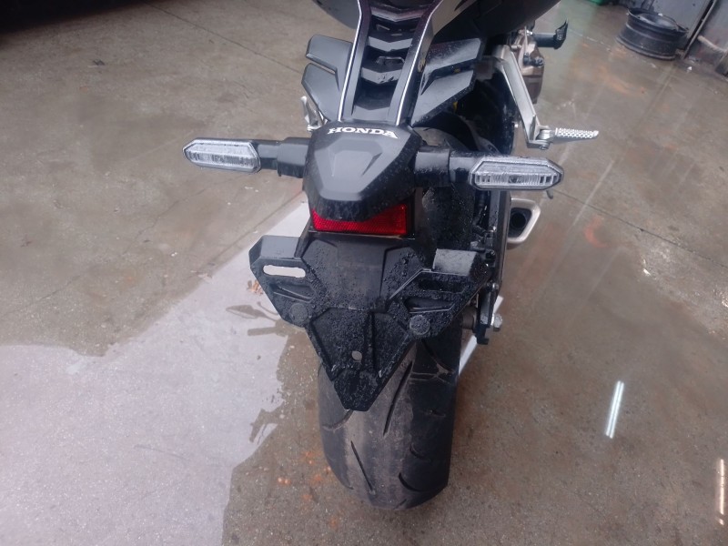 Recambio de portamatriculas para honda cb (501cc - ) cb 650 r (rh08, rh02) referencia OEM IAM   