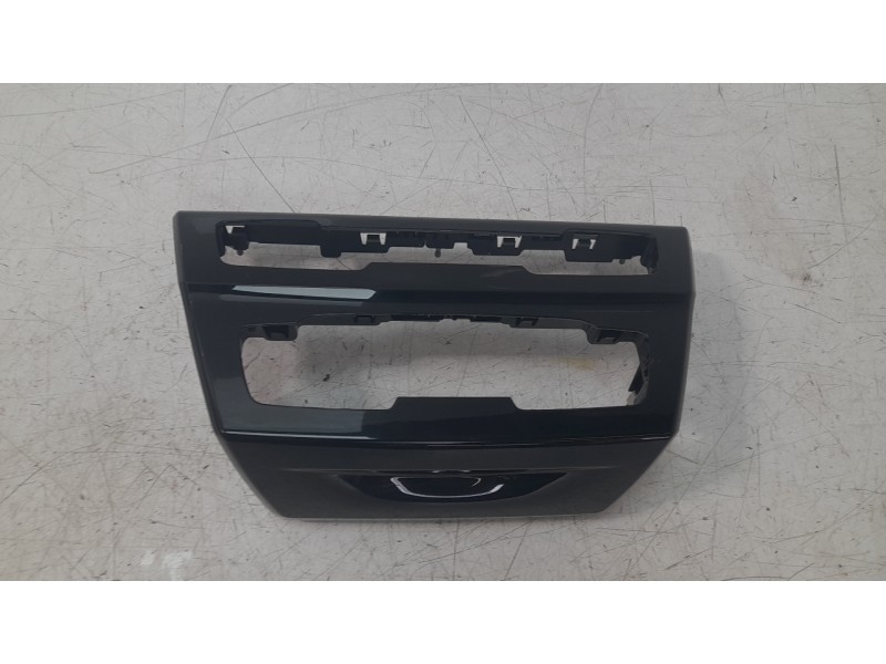 Recambio de moldura para bmw x2 (f39) sdrive 18 d referencia OEM IAM 9305907  