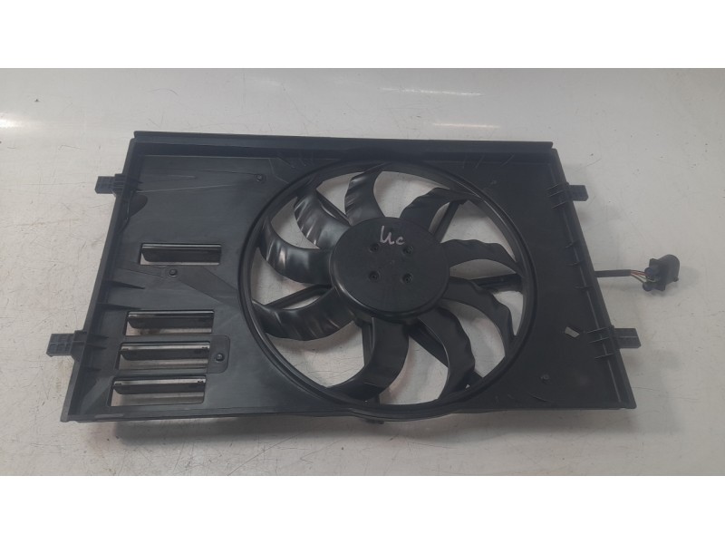 Recambio de electroventilador para volkswagen t-roc (a11, d11) 1.0 tsi referencia OEM IAM 5WA121203F  