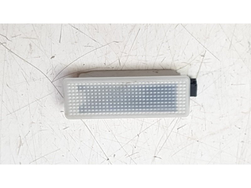 Recambio de luz interior para mini clubman (f54) cooper referencia OEM IAM 6972605  