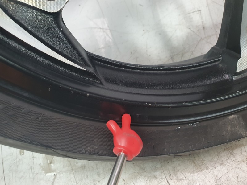 Recambio de llanta para zontes motorcycles zt125 zt 125-u referencia OEM IAM 1091200032000  