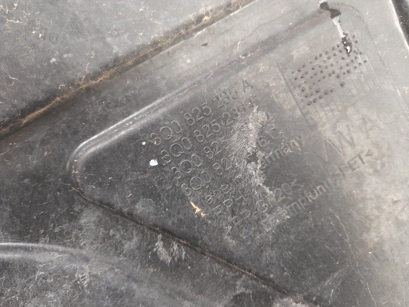 Recambio de cubrecarter para volkswagen t-roc (a11, d11) 1.0 tsi referencia OEM IAM 3Q0825235  