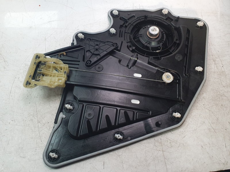 Recambio de mando elevalunas trasero derecho para ford kuga iii (dfk) 2.5 fhev referencia OEM IAM LB5T14529AAW  