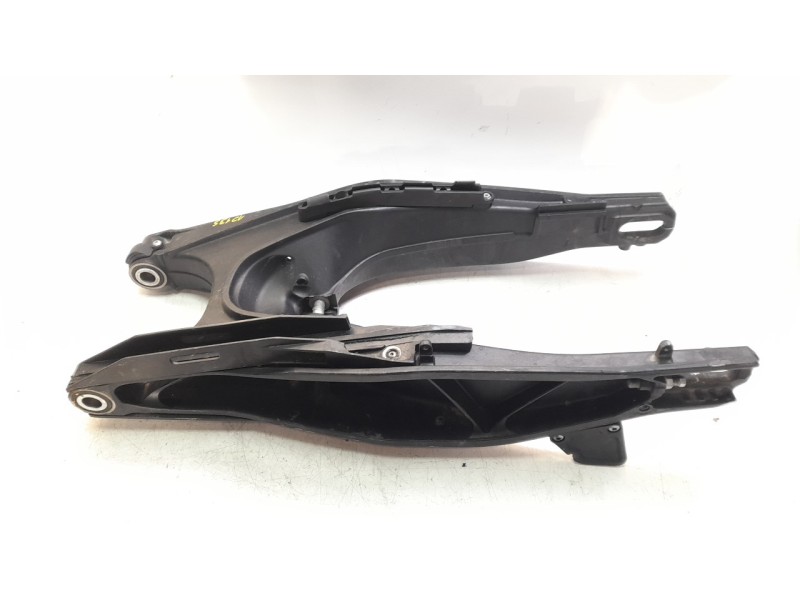 Recambio de basculante para ktm super adventure 1290 super adventure s referencia OEM IAM 61904030100 61904030044C1 