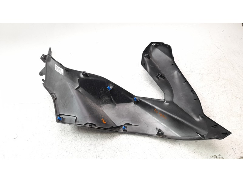 Recambio de carenado delantero izquierdo para honda pcx 125 pcx 125 referencia OEM IAM 64502K1ZJ100  