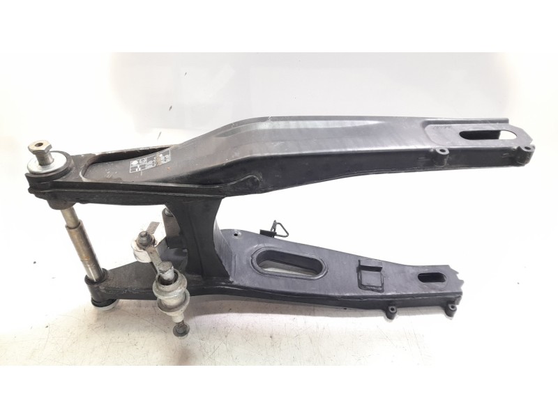 Recambio de basculante para yamaha yzf-r yzf- r7 referencia OEM IAM BEB2211000P0  