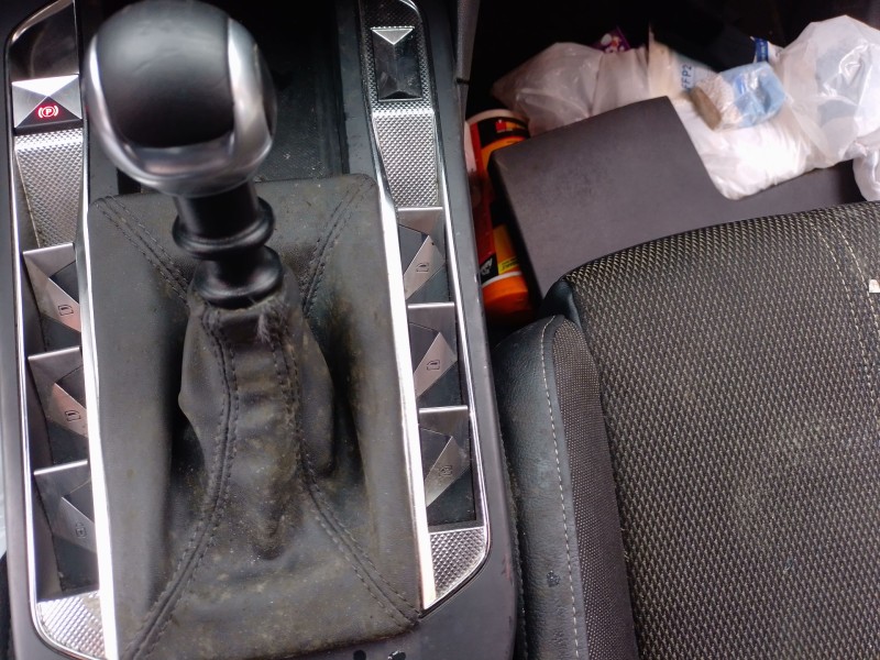 Recambio de mando elevalunas delantero derecho para ds ds 3 / ds 3 crossback (ur_, uc_, uj_) 1.5 bluehdi 100 referencia OEM IAM 