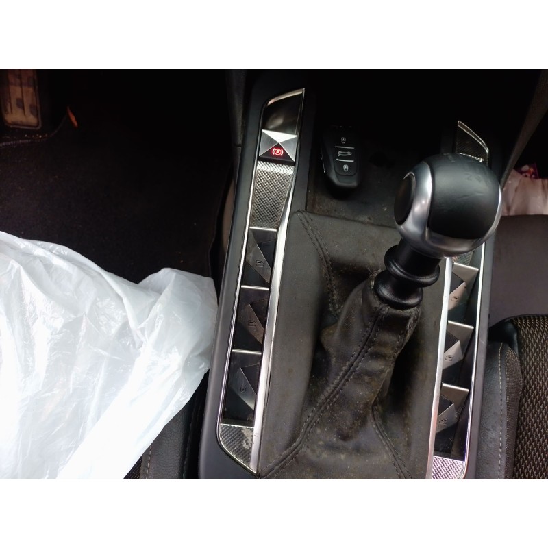 Recambio de mando elevalunas delantero izquierdo para ds ds 3 / ds 3 crossback (ur_, uc_, uj_) 1.5 bluehdi 100 referencia OEM IA