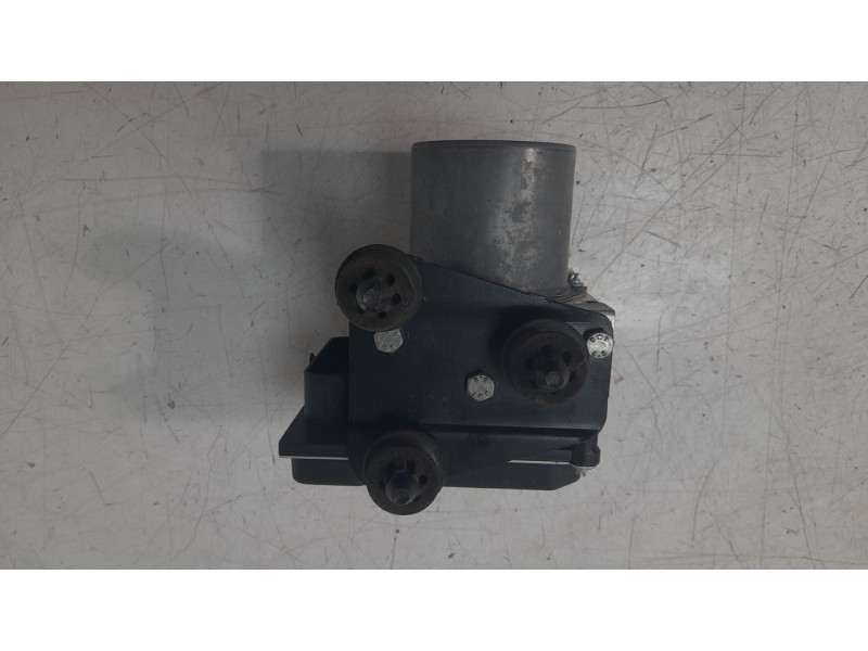 Recambio de abs para audi q5 (8rb) 2.0 tdi quattro referencia OEM IAM 8R0614517DN  