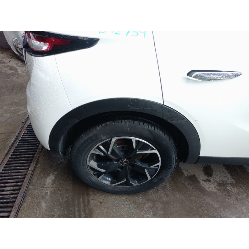 Recambio de aletin trasero derecho para ds ds 3 / ds 3 crossback (ur_, uc_, uj_) 1.5 bluehdi 100 referencia OEM IAM   