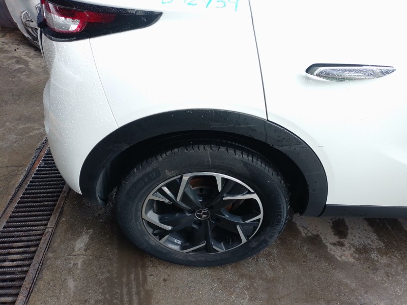 Recambio de aletin trasero derecho para ds ds 3 / ds 3 crossback (ur_, uc_, uj_) 1.5 bluehdi 100 referencia OEM IAM   