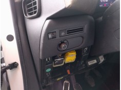 Recambio de mando retrovisor para ds ds 3 / ds 3 crossback (ur_, uc_, uj_) 1.5 bluehdi 100 referencia OEM IAM  9817840980  2