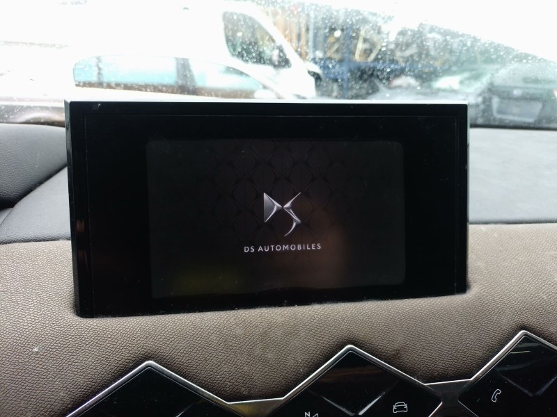 Recambio de pantalla multifuncion para ds ds 3 / ds 3 crossback (ur_, uc_, uj_) 1.5 bluehdi 100 referencia OEM IAM   