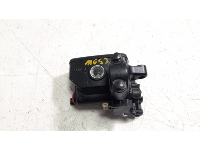Recambio de bomba freno delantera para honda cb 650r cb 650r referencia OEM IAM 45510MJED01  