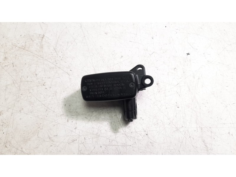 Recambio de bomba freno delantera para honda cb 650r cb 650r referencia OEM IAM 45510MJED01  