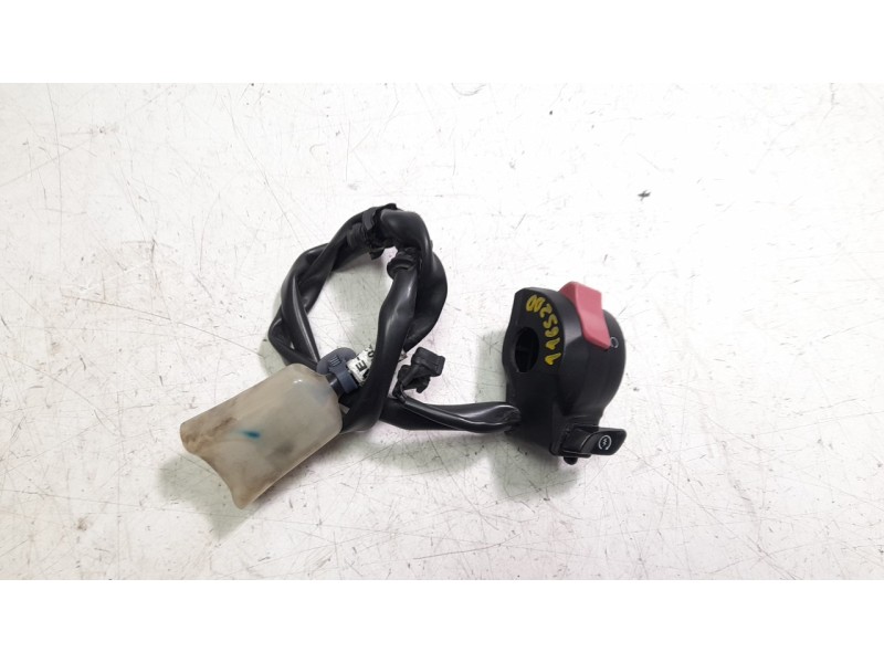 Recambio de piña luces derecha para honda cb 650r cb 650r referencia OEM IAM 35130MKND11  