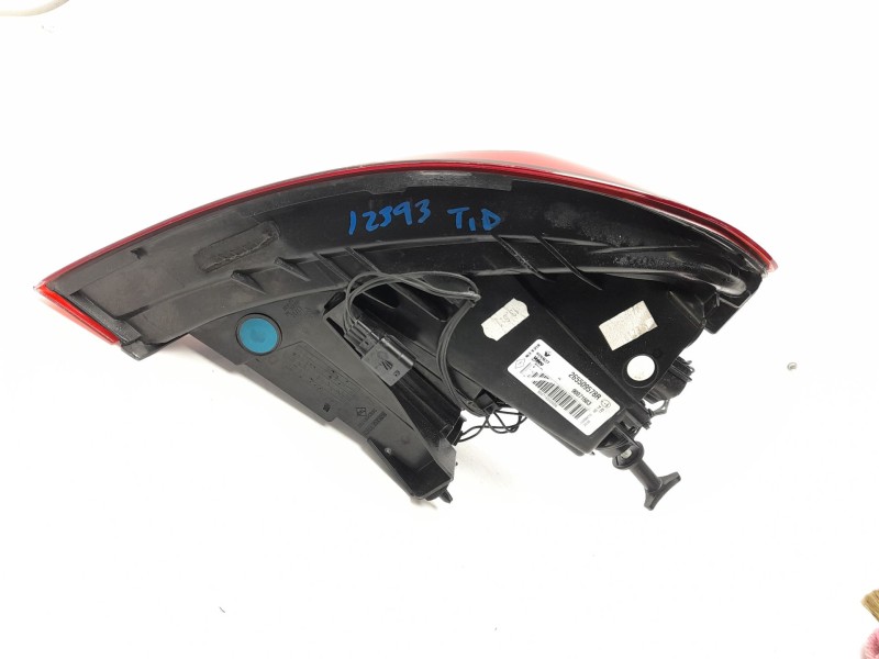 Recambio de piloto trasero derecho para renault megane iv hatchback (b9a/m/n_) 1.5 blue dci 115 (b9a6) referencia OEM IAM 265509