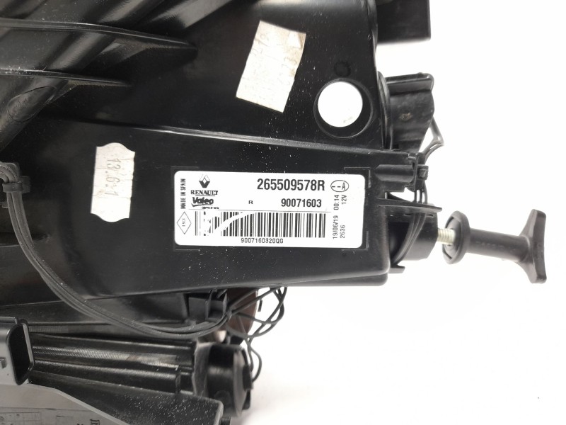 Recambio de piloto trasero derecho para renault megane iv hatchback (b9a/m/n_) 1.5 blue dci 115 (b9a6) referencia OEM IAM 265509