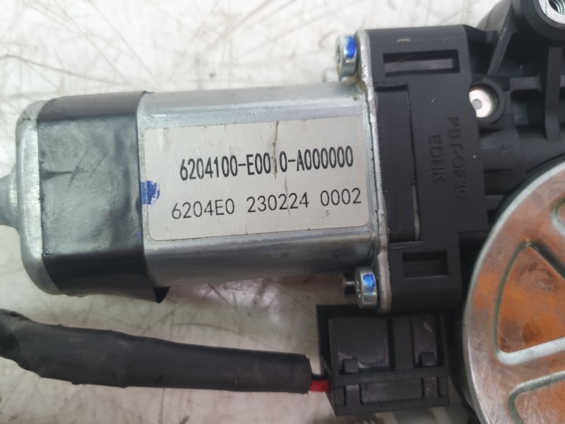 Recambio de elevalunas trasero izquierdo para swm g01 1.5 referencia OEM IAM 6204100  