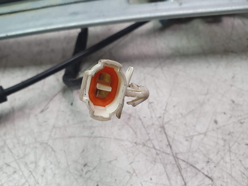 Recambio de elevalunas trasero izquierdo para swm g01 1.5 referencia OEM IAM 6204100  