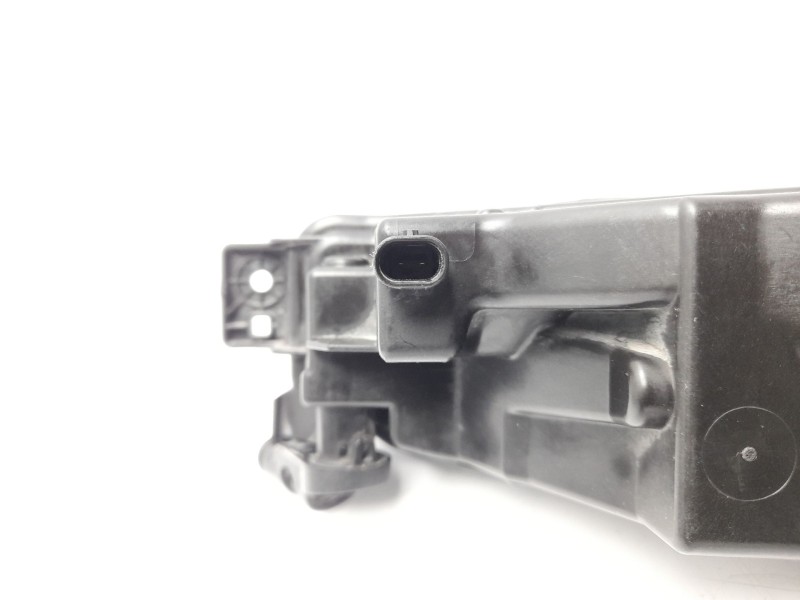 Recambio de faro antiniebla derecho para bmw 1 (f40) 118 d referencia OEM IAM 63178089980  10106410005/13690022/2180104