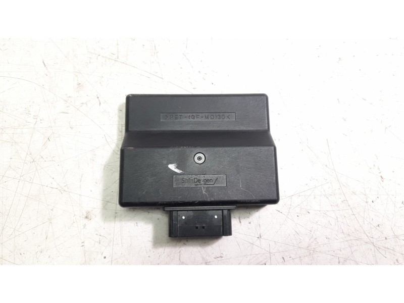 Recambio de modulo electronico para honda cb 750 hornet referencia OEM IAM 38950MKVD01  