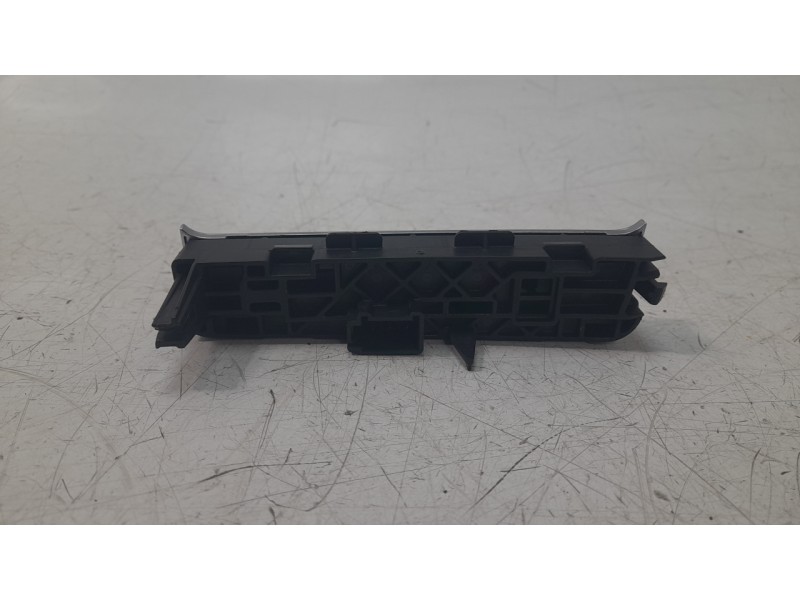 Recambio de modulo electronico para audi q5 (8rb) 2.0 tdi quattro referencia OEM IAM 8R17134633Q7  