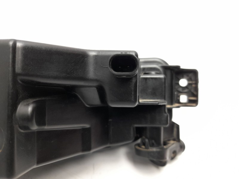 Recambio de faro antiniebla izquierdo para bmw 1 (f40) 118 d referencia OEM IAM 63178089979  10106410006/13690021/2180103