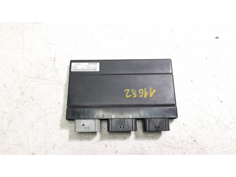 Recambio de centralita motor uce para honda cb 750 hornet referencia OEM IAM 38770MLBD01  