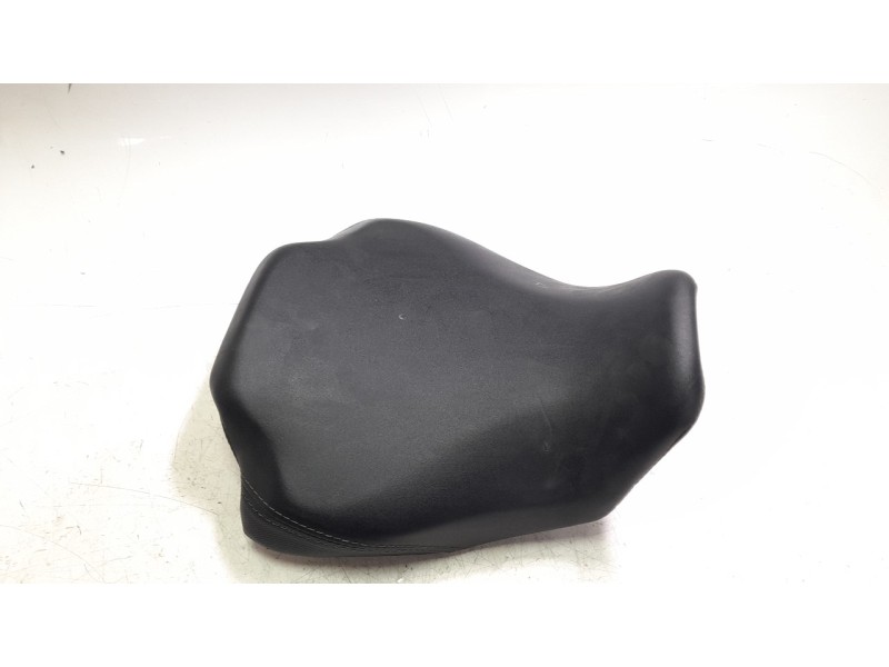 Recambio de asiento para honda cb 650r cb 650r referencia OEM IAM 77100MKND51ZB  