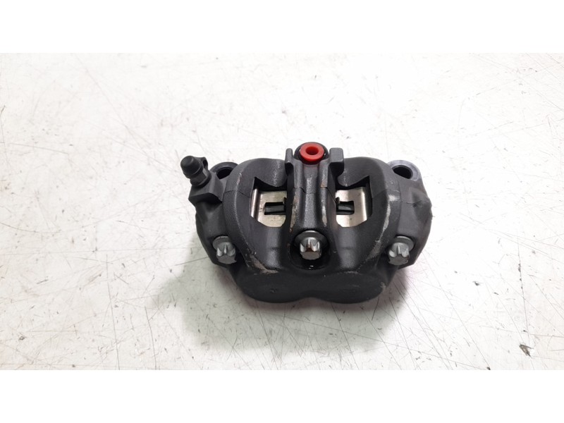 Recambio de pinza de freno delantera derecha para honda cb 650r cb 650r referencia OEM IAM 45250MJPG52  