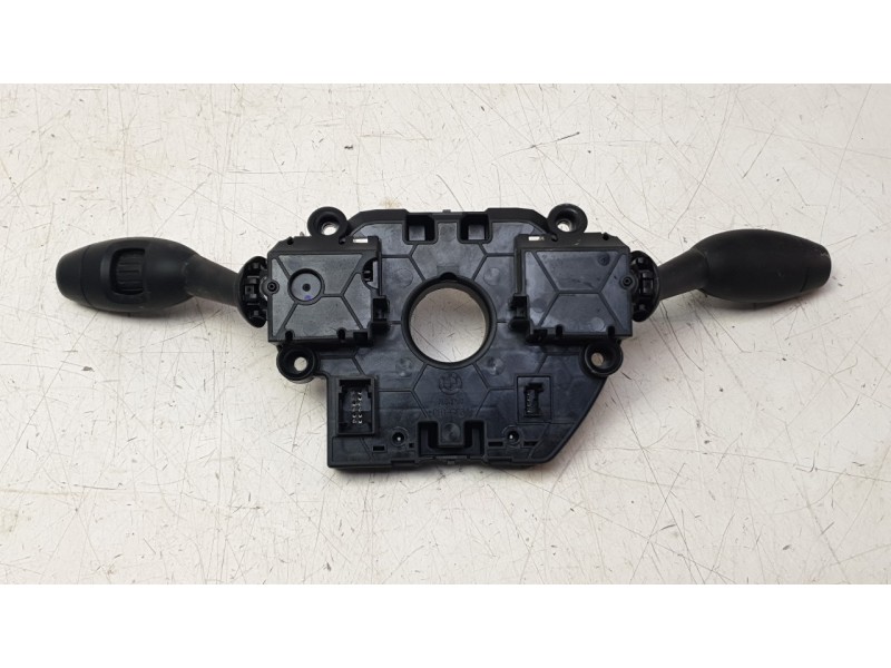 Recambio de mando multifuncion para mini clubman (f54) cooper referencia OEM IAM 9374321  