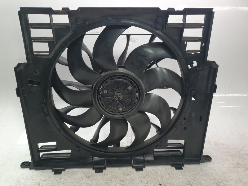 Recambio de electroventilador para bmw serie 8 coupe (g15) 840d xdrive referencia OEM IAM 8472268  2125300
