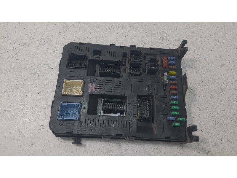 Recambio de caja reles / fusibles para citroën c4 i (lc_) 1.6 hdi referencia OEM IAM 9663798480  
