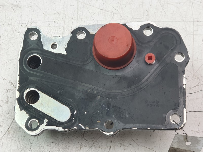 Recambio de enfriador aceite motor para land rover discovery sport hse referencia OEM IAM G4D36A642BA  