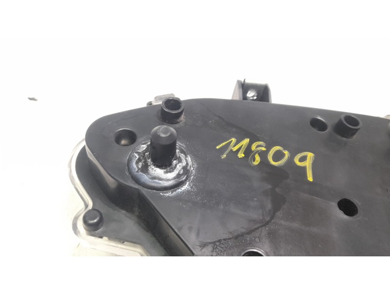 Recambio de cuadro instrumentos para honda pcx 125 referencia OEM IAM 37100K1YD11  