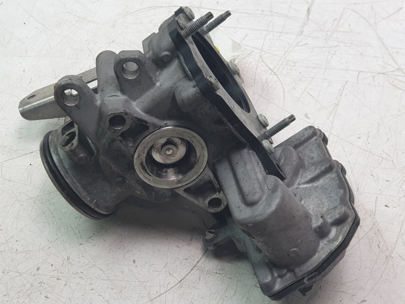 Recambio de valvula egr para land rover discovery sport hse referencia OEM IAM G4D35H273BB  