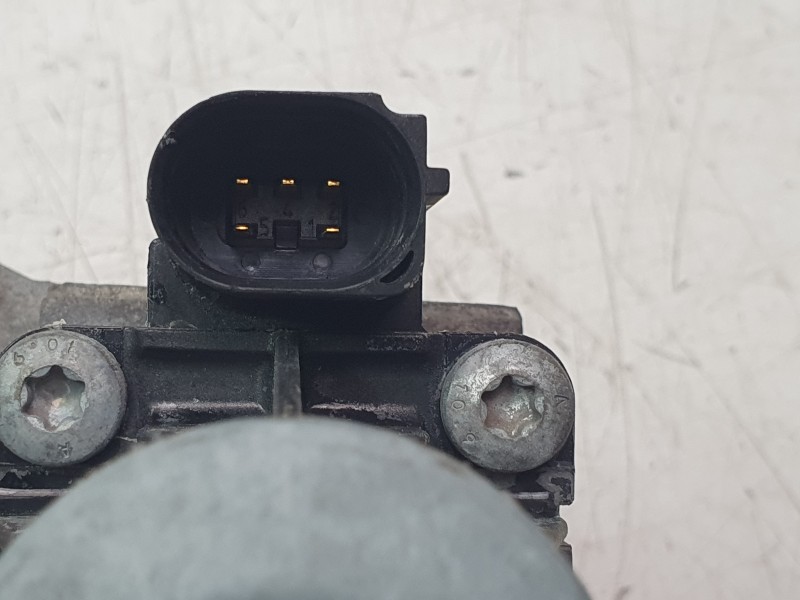 Recambio de valvula egr para land rover discovery sport hse referencia OEM IAM G4D39D475BA  