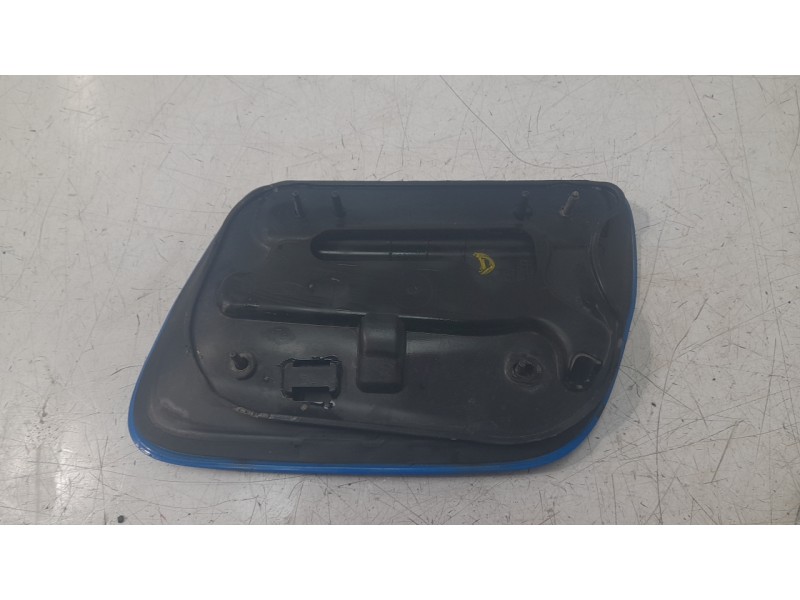Recambio de moldura para ford mustang mach 1 referencia OEM IAM JR3B16C194  