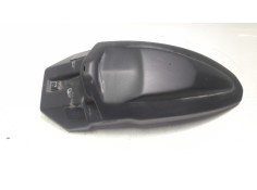 Recambio de guardabarros trasero para honda cb 750 hornet referencia OEM IAM 80105MLBD00  