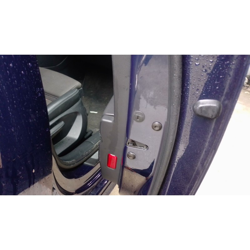 Recambio de cerradura puerta delantera derecha para audi a3 (8v1, 8vk) 1.6 tdi referencia OEM IAM   