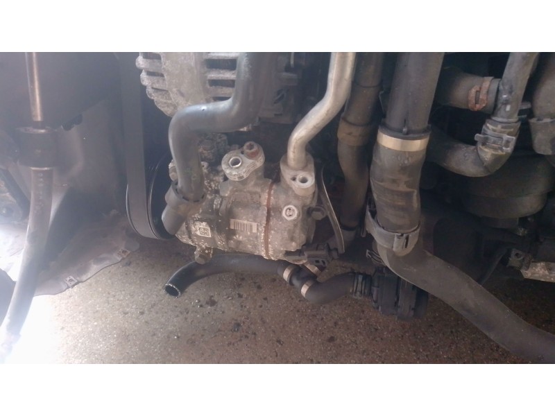 Recambio de compresor aire acondicionado para audi a3 (8v1, 8vk) 1.6 tdi referencia OEM IAM   