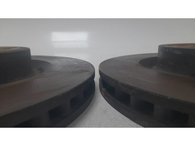 Recambio de juego discos de freno para ford mustang mach 1 referencia OEM IAM 2452661  