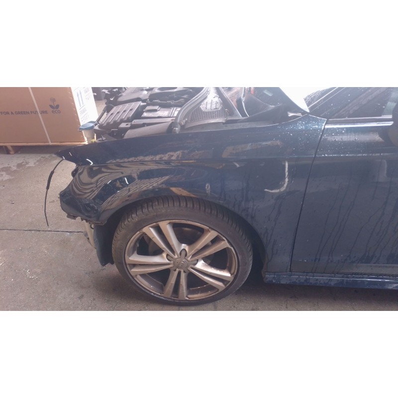 Recambio de aleta delantera izquierda para audi a3 (8v1, 8vk) 1.6 tdi referencia OEM IAM   