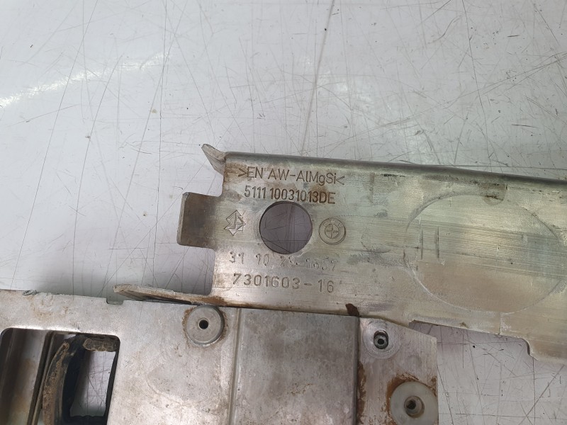 Recambio de travesaño inferior para bmw 1 (f40) 118 d referencia OEM IAM 511110031013DE  