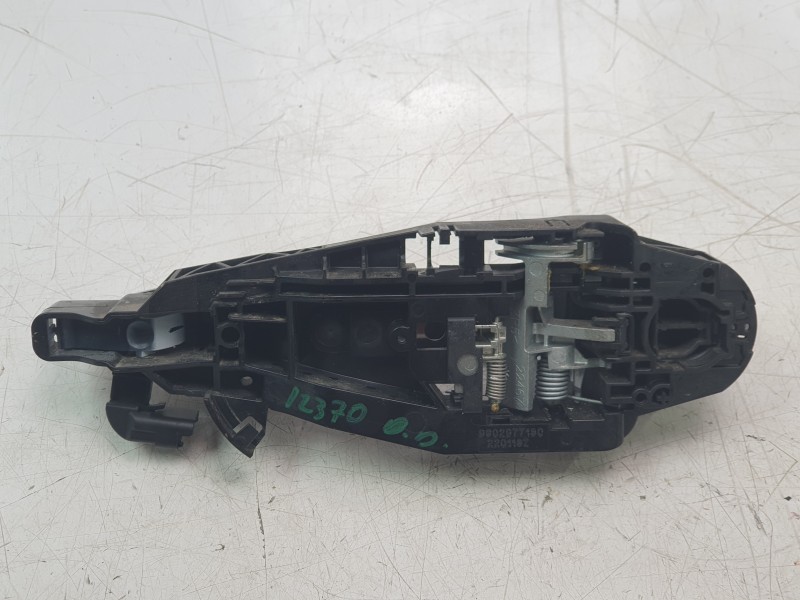 Recambio de maneta exterior delantera derecha para citroën c4 picasso ii 1.6 bluehdi 120 referencia OEM IAM 981608341T  