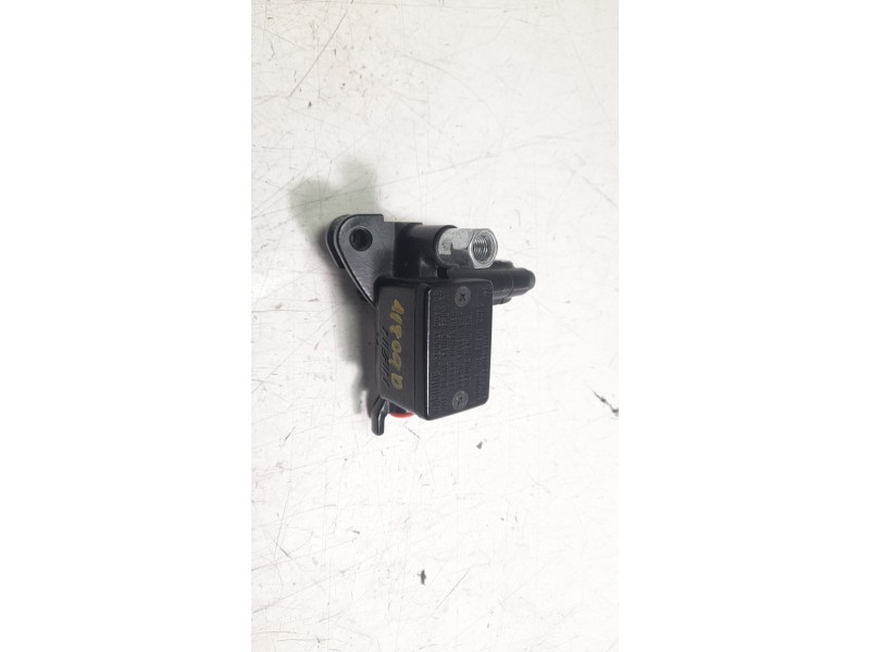 Recambio de bomba freno delantera para honda pcx 125 referencia OEM IAM 45510K35V01  