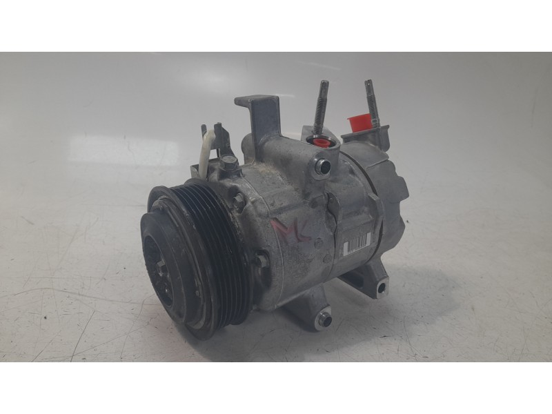 Recambio de compresor aire acondicionado para ford mustang mach 1 referencia OEM IAM 2377435  