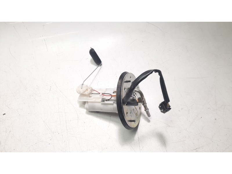 Recambio de bomba combustible para honda cb (501cc - ) cb 650 r (rh08, rh02) referencia OEM IAM UCT35HU67 16700MKND52 