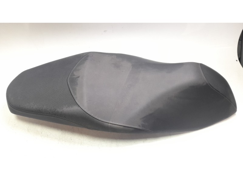 Recambio de asiento delantero para honda pcx 125 referencia OEM IAM 77200K1ZJ10ZC  